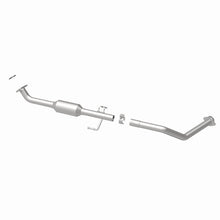 Load image into Gallery viewer, MagnaFlow Conv Direct Fit OEM 2001-2004 Toyota Sequoia Underbody - Magnaflow 4551060