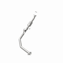 Load image into Gallery viewer, MagnaFlow Conv Direct Fit OEM 2001-2004 Toyota Sequoia Underbody - Magnaflow 4551060
