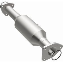 Load image into Gallery viewer, MagnaFlow 03-07 Honda Accord L4 2.4L California Catalytic Converter Direct Fit - Magnaflow 5461260