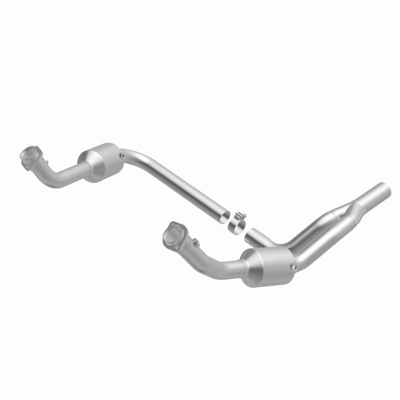 MagnaFlow 10-11 Jeep Wrangler 3.8L Direct Fit CARB Compliant Catalytic Converter - Magnaflow 5551458