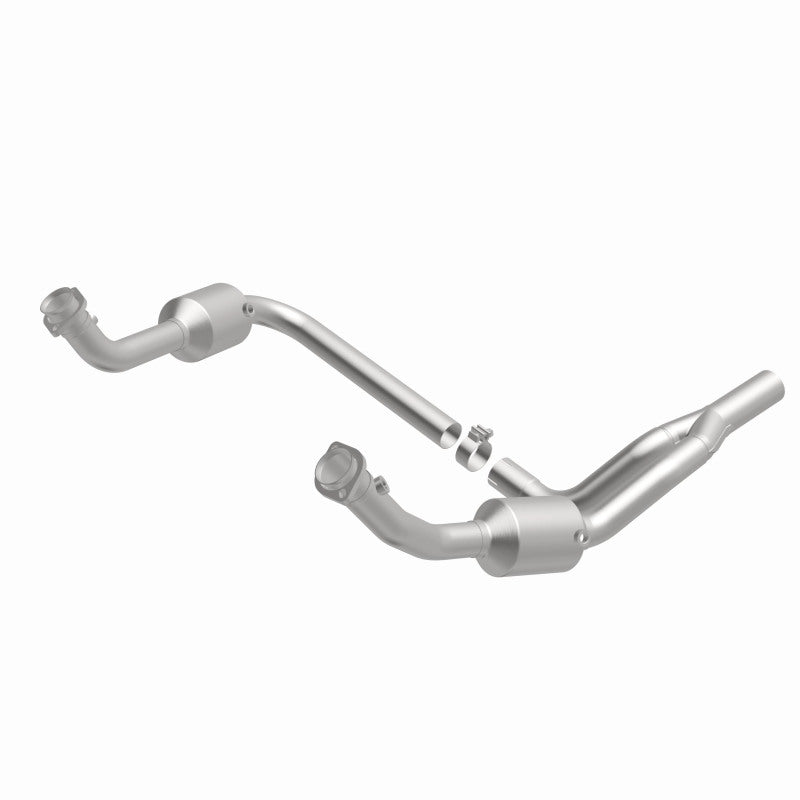 MagnaFlow 10-11 Jeep Wrangler 3.8L Direct Fit CARB Compliant Catalytic Converter - Magnaflow 5551458