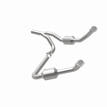 Load image into Gallery viewer, MagnaFlow 10-11 Jeep Wrangler 3.8L Direct Fit CARB Compliant Catalytic Converter - Magnaflow 5551458