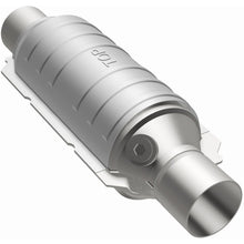 Load image into Gallery viewer, MagnaFlow universal catalytic converter for GM 3.8L exhaust applications