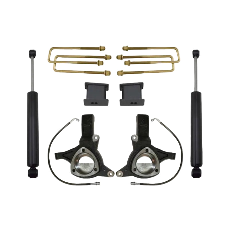 MaxTrac 07-16 GM C1500 2WD w/Cast Steel Susp. 4.5in/2in MaxPro Spindle Lift Kit w/MaxTrac Shocks Maxtrac MXTK881343