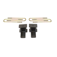 Load image into Gallery viewer, MaxTrac 17-19 Ford F-250/350 4WD Dually 2in Rear Block &amp; U-Bolt Lift Kit Maxtrac MXT903360