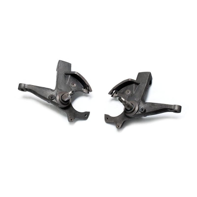 MaxTrac 92-98 GM C1500/2500 2WD Standard Cab 5/6 Lug 2in Front Lowering Spindles - Black Ops Auto Works