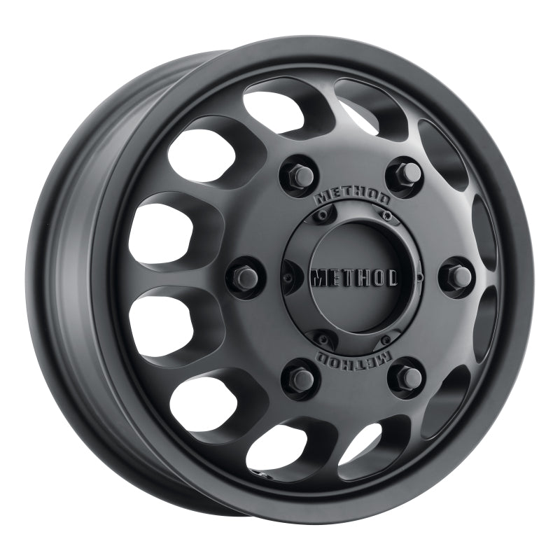Method MR901 - FRONT 16x5.5 +117mm Offset 6x205 161.04mm CB Matte Black Wheel - Method Wheels MRWMR901655925117