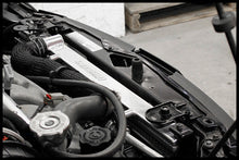 Load image into Gallery viewer, Mishimoto Mishimoto 01-05 Dodge Neon SRT-4 Manual Aluminum Radiator