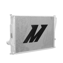 Load image into Gallery viewer, Mishimoto Mishimoto 01-06 BMW M3 3.2L Performance Aluminum Radiator