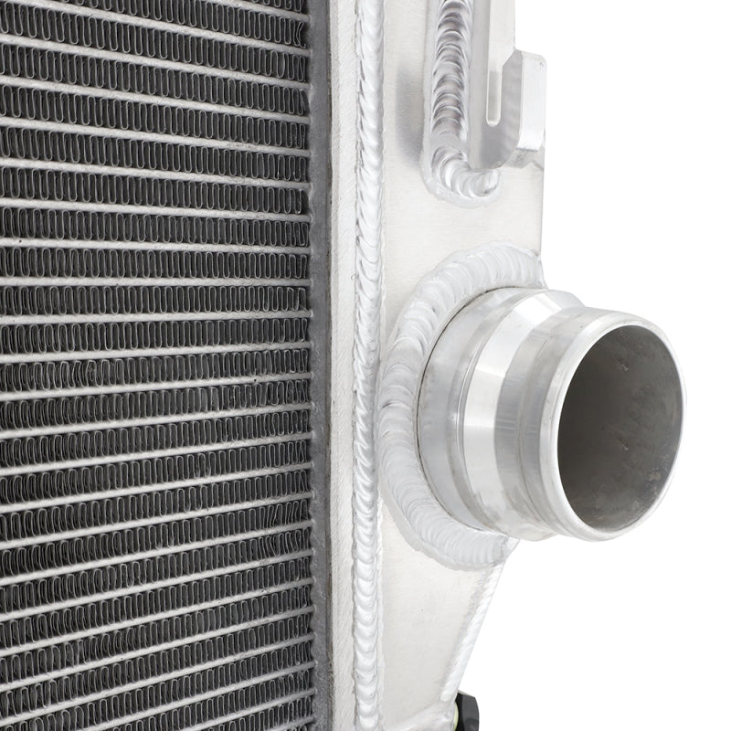 Mishimoto Mishimoto 17-19 Chevrolet/GMC 6.6 L5p Duramax Radiator