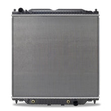 Load image into Gallery viewer, Mishimoto Mishimoto 2005-2007 Ford F-Series Super Duty Replacement Radiator