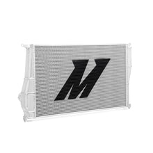Load image into Gallery viewer, Mishimoto Mishimoto 2006-2013 BMW 335i/135i (Manual) Performance Aluminum Radiator