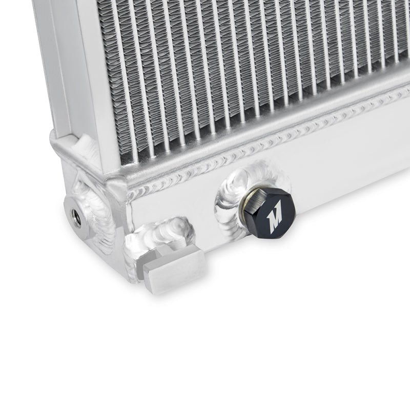 Mishimoto Mishimoto 2007+ Toyota Tundra 4.6/4.7/5.7L Performance Aluminum Radiator