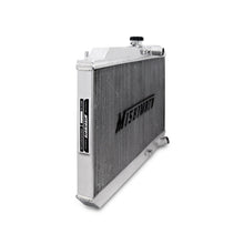 Load image into Gallery viewer, Mishimoto Mishimoto 90-93 Acura Integra Manual Aluminum Radiator