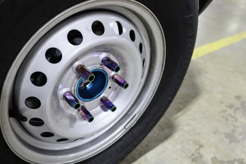 Mishimoto Mishimoto Aluminum Locking Lug Nuts M12x1.5 27pc Set Neo Chrome