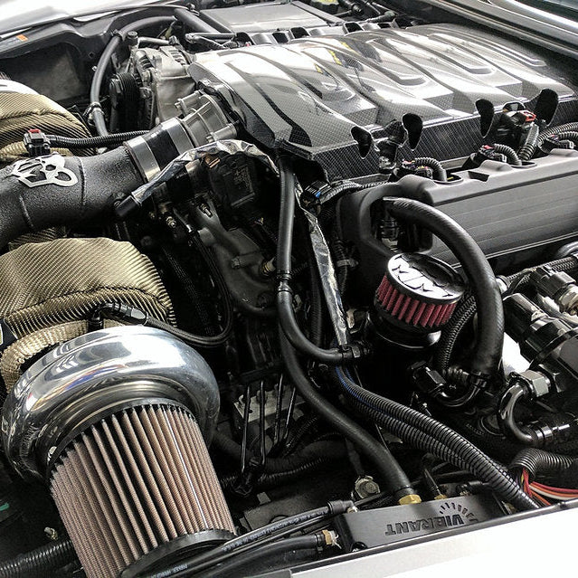 Close-up of LT4 PCV plug and driver valve cover adapter