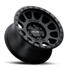 Load image into Gallery viewer, Method MR305890871018 MR305 NV Wheel – 18x9, 18 mm Offset, 8x170, Matte Black with Gloss Black Lip, Detail View 4