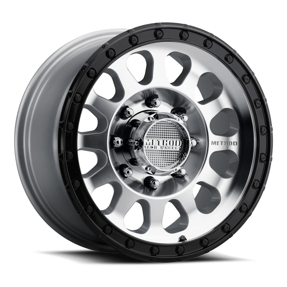 Method MR315890881618 MR315 Wheel – 18x9, +18 mm Offset, 8x180, Machined, Detail View 2