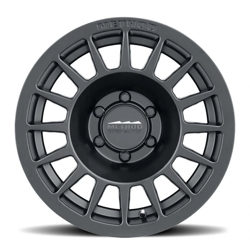 Method MR70788552538 MR707 Bead Grip Wheel – 18x8.5, +38 mm Offset, 5x120, Matte Black, Detail View 3