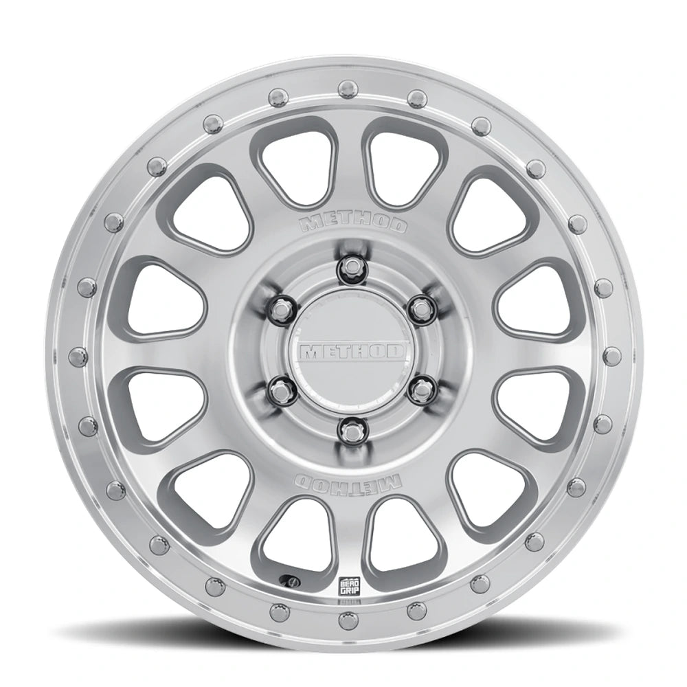 Method MR70978560300H MR709 Bead Grip Wheel – 17x 8.5, 0 mm Offset, 6x5.5, Machined, Detail View 3