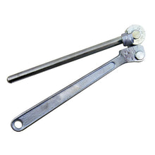Load image into Gallery viewer, Nitrous Express 3/16in Tubing Bender, product view 2