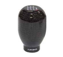 Load image into Gallery viewer, NRG Universal Shift Knob 42mm - Heavy Weight 480G / 1.1Lbs. - Black Carbon Fiber (6 Speed) - NRG SK-100BC-1-W