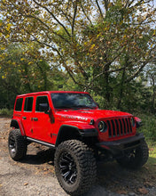 Load image into Gallery viewer, Oracle Jeep JL/Gladiator JT Oculus Switchback Bi-LED Projector Headlights - Amber/White Switchback - Black Ops Auto Works
