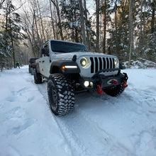 Load image into Gallery viewer, Oracle Jeep JL/Gladiator JT Oculus Switchback Bi-LED Projector Headlights - Amber/White Switchback - Black Ops Auto Works