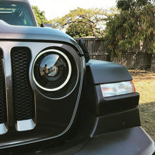 Load image into Gallery viewer, Oracle Jeep JL/Gladiator JT Oculus Switchback Bi-LED Projector Headlights - Amber/White Switchback - Black Ops Auto Works