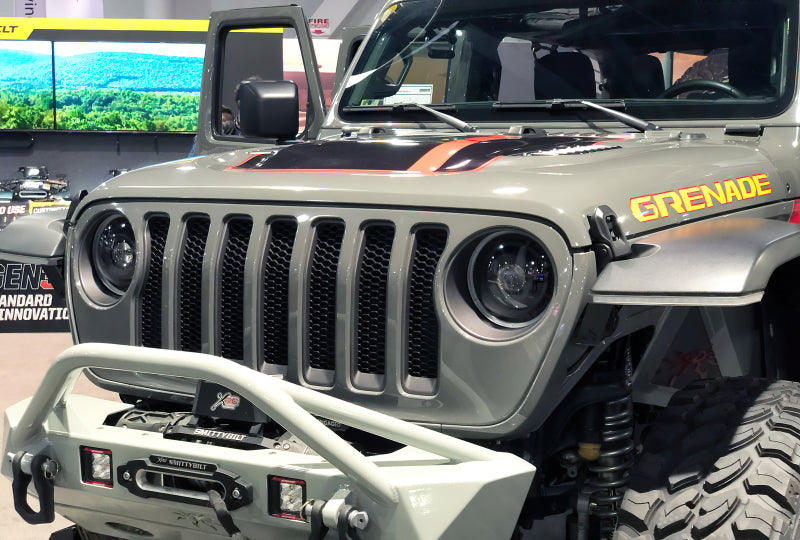 Oracle Jeep JL/Gladiator JT Oculus Switchback Bi-LED Projector Headlights - Amber/White Switchback - Black Ops Auto Works