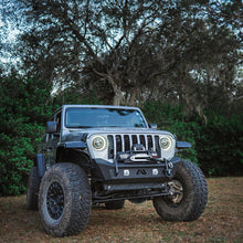 Load image into Gallery viewer, Oracle Jeep JL/Gladiator JT Oculus Switchback Bi-LED Projector Headlights - Amber/White Switchback - Black Ops Auto Works