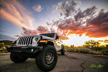 Load image into Gallery viewer, Oracle Jeep JL/Gladiator JT Oculus Switchback Bi-LED Projector Headlights - Amber/White Switchback - Black Ops Auto Works