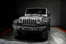 Load image into Gallery viewer, Oracle Oculus 7in Bi-LED Projector Headlights for Jeep Wrangler JK - 6000K - Black Ops Auto Works