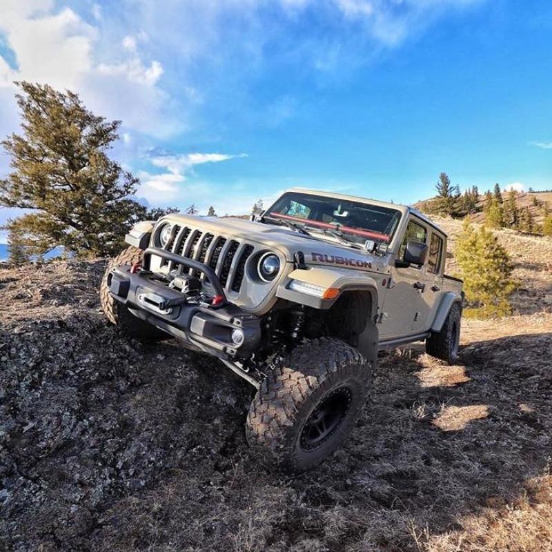 Oracle Oculus Bi-LED Projector Headlights for Jeep JL/Gladiator JT - Graphite Metallic - 5500K - Black Ops Auto Works