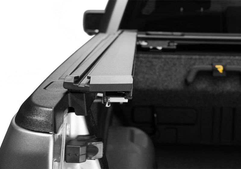 Retrax Retrax 17-26 Ford F-250/350 Super Duty Short Bed 6ft8in. RetraxPRO EZ-Off FRC-4000