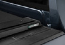 Load image into Gallery viewer, Retrax 2020 Chevrolet / GMC 6ft 9in Bed 2500/3500 RetraxPRO XR - Black Ops Auto Works