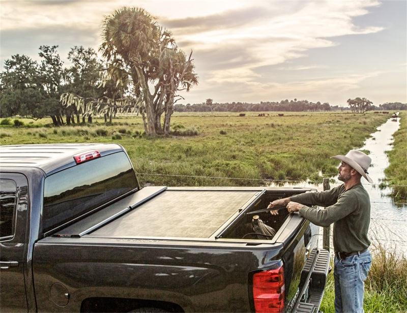 Roll-N-Lock 2020 Chevy Silverado / GMC Sierra 2500-3500 80-1/2in M-Series Retractable Tonneau Cover - Black Ops Auto Works