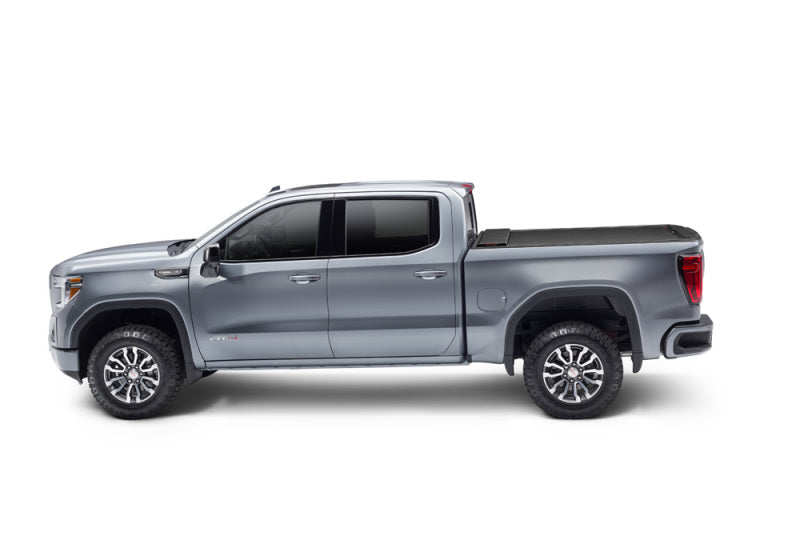 Roll-N-Lock 2020 Chevy Silverado / GMC Sierra 2500-3500 80-1/2in M-Series Retractable Tonneau Cover - Black Ops Auto Works