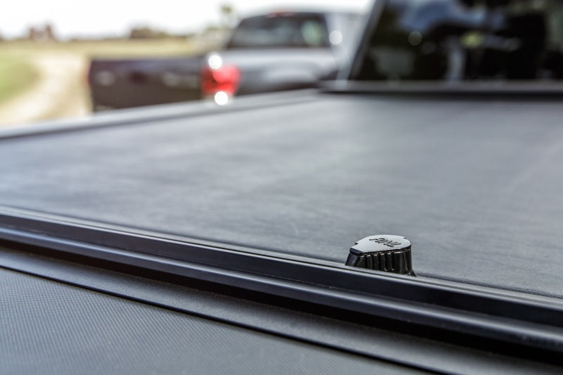 Roll-N-Lock 2020 Chevy Silverado / GMC Sierra 2500-3500 80-1/2in M-Series Retractable Tonneau Cover - Black Ops Auto Works