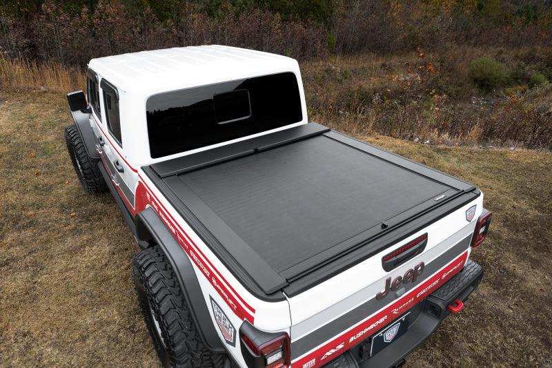 Roll-N-Lock 2020 Jeep Gladiator 5ft bed (w/ Trail Rail System) M-Series Retractable Tonneau Cover - Black Ops Auto Works
