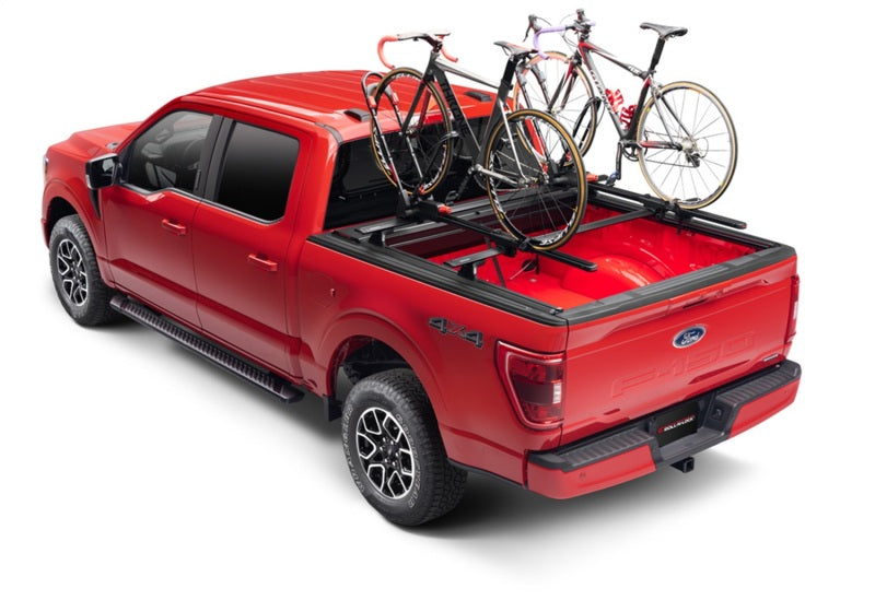 Roll-N-Lock 21-22 Ford F150 (w/o OE Cargo Tracks - 67.1in Bed) E-Series XT Retractable Tonneau Cover - Black Ops Auto Works