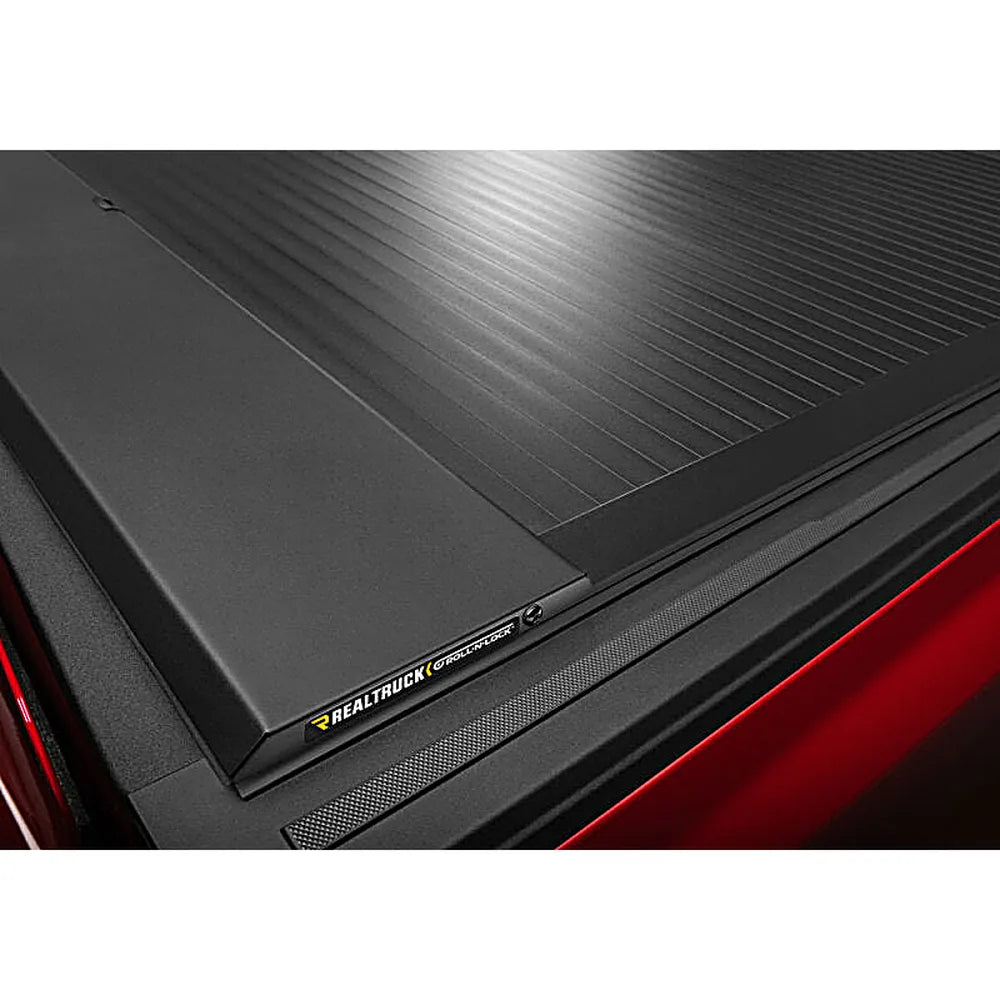 Roll-N-Lock 2021 Ford F-150 67.1in A-Series Retractable Tonneau Cover corner detail