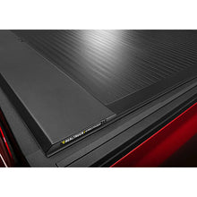 Load image into Gallery viewer, Roll-N-Lock 2021 Ford F-150 67.1in A-Series Retractable Tonneau Cover corner detail
