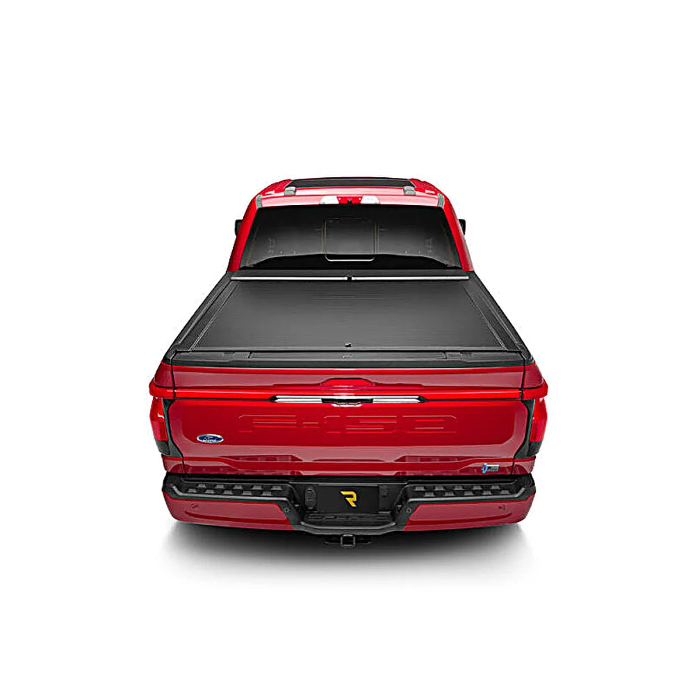 Roll-N-Lock 2021 Ford F-150 67.1in A-Series Retractable Tonneau Cover latch detail