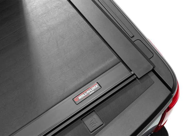 Roll-N-Lock 2021 Ford F-150 67.1in M-Series Retractable Tonneau Cover - Roll-N-Lock RNLLG131M