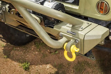 Load image into Gallery viewer, Rugged Ridge Yellow 3/4in D-Rings - Rugged Ridge 11235.15