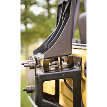 Load image into Gallery viewer, Rugged Ridge Third Brake Light Spacer 97-06 Jeep Wrangler TJ - Rugged Ridge 11585.03