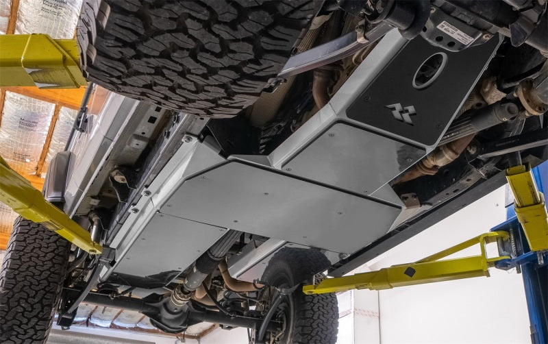 Rugged Ridge 18-24 Jeep Wrangler JLU 4dr Alum. Skid Plate for Gas Tank/Exhaust - Tex. Blk - Rugged Ridge 18003.53