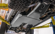 Load image into Gallery viewer, Rugged Ridge 18-24 Jeep Wrangler JLU 4dr Alum. Skid Plate for Gas Tank/Exhaust - Tex. Blk - Rugged Ridge 18003.53