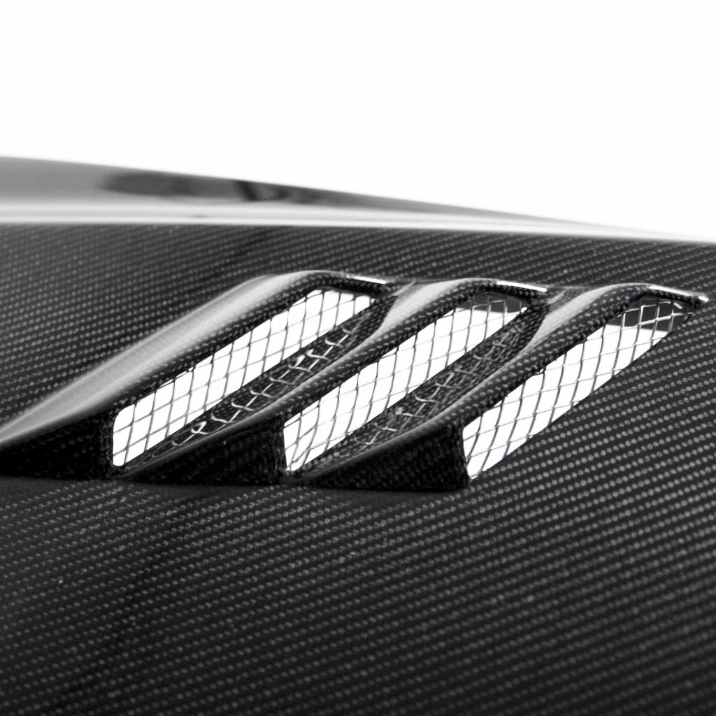 Seibon Seibon 00-05 Lexus IS Series TS-Style Carbon Fiber Hood